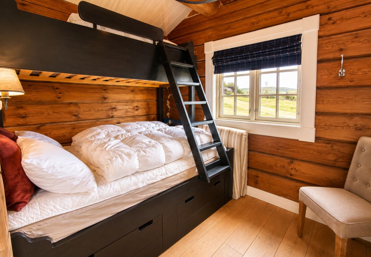 Cottage in Gol - Dream mountain cabin with jacuzzi and views