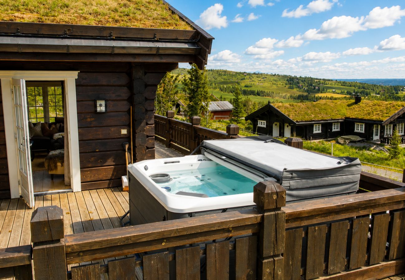 Cottage in Gol - Dream mountain cabin with jacuzzi and views