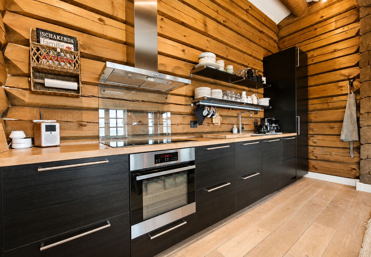 Cottage in Gol - Dream mountain cabin with jacuzzi and views