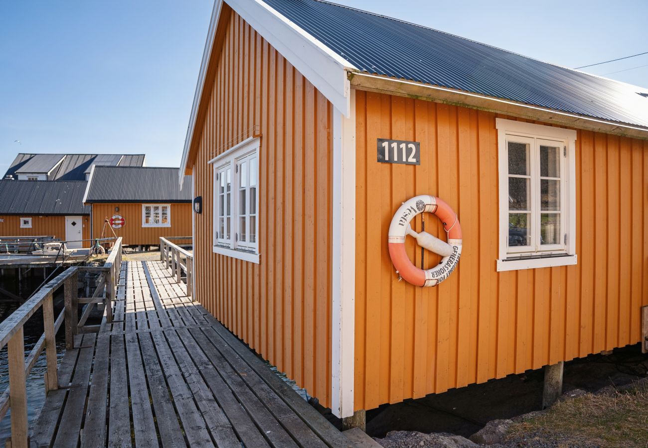 Cottage in Moskenes - Åsebua - Renovated rorbu with seaview