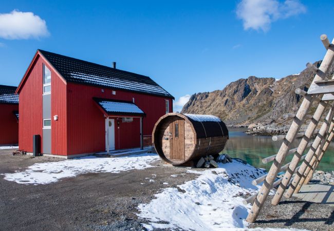 Cabin in Vestvågøy - Lofoten Waterfront luxury lodge Cabin in Vestvågøy - Lofoten Waterfront luxury lodge