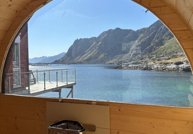 Cabin in Vestvågøy - Lofoten Waterfront luxury lodge Cabin in Vestvågøy - Lofoten Waterfront luxury lodge