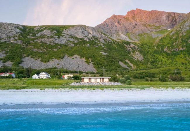 Cabin in Flakstad - Exclusive Beach House Ramberg