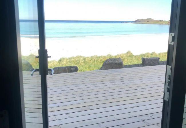 Villa in Flakstad - Exclusive Beach House Ramberg – Your Private Oasis Villa in Flakstad - Exclusive Beach House Ramberg – Your Private Oasis
