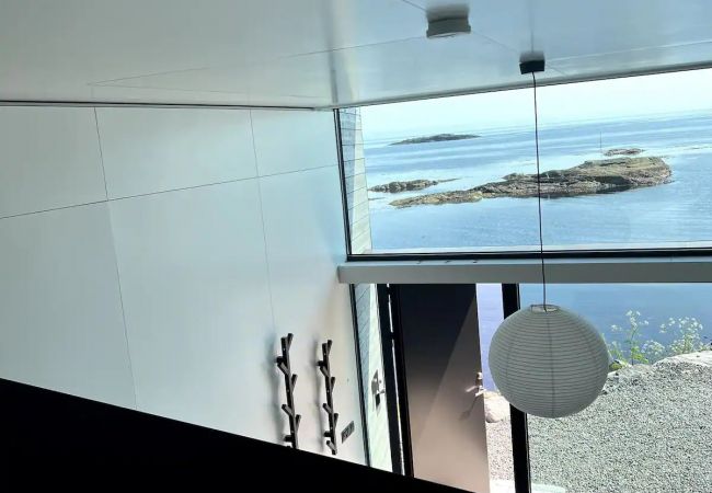 Studio in Moskenes - High end sea cabins at Å in Lofoten. Cabin 2 Studio in Moskenes - High end sea cabins at Å in Lofoten. Cabin 2
