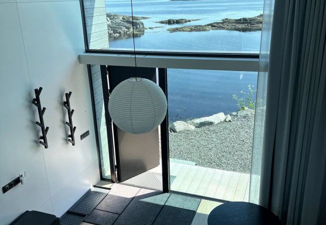 Studio in Moskenes - High end sea cabins at Å in Lofoten. Cabin 2 Studio in Moskenes - High end sea cabins at Å in Lofoten. Cabin 2