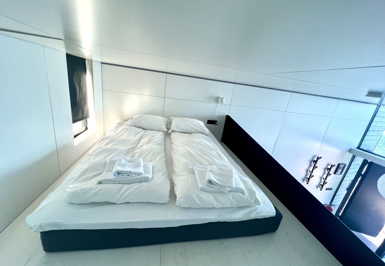 Cabin in Moskenes - High end sea cabins at Å in Lofoten. Cabin 2