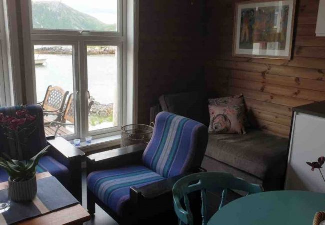 Cabin in Vestvågøy - Arctic Lofoten Retreat - Enjoy the silence! Cabin in Vestvågøy - Arctic Lofoten Retreat - Enjoy the silence!
