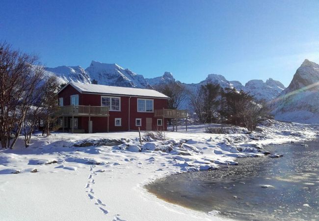 Apartment in Flakstad - Fredvang Seahouse, apartment A Apartment in Flakstad - Fredvang Seahouse, apartment A