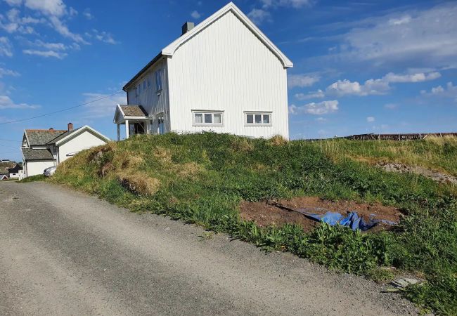 House in Moskenes - House with amazing view & location in Tind House in Moskenes - House with amazing view & location in Tind