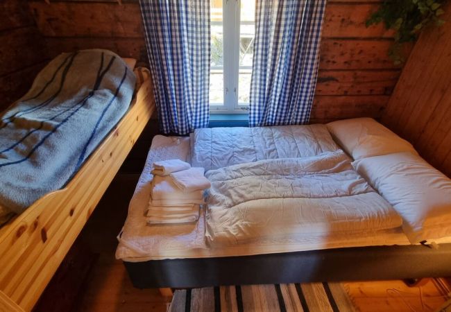 Cabin in Moskenes - Koselig rorbu på Tind Cabin in Moskenes - Koselig rorbu på Tind