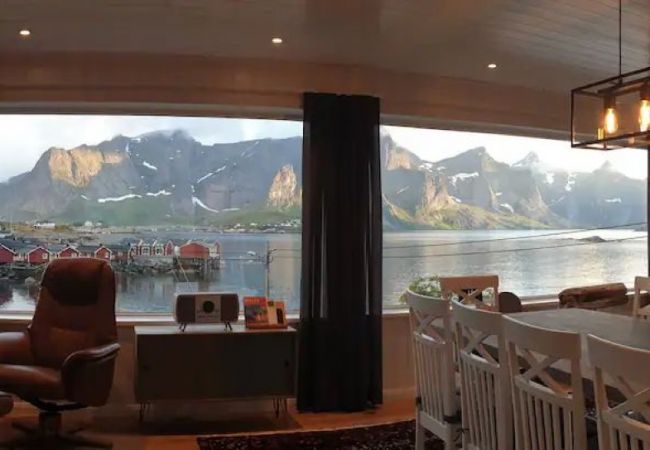 House in Moskenes - Lofoten panoramic luxury home with sauna