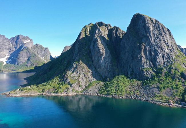 House in Moskenes - Lofoten panoramic luxury home with sauna House in Moskenes - Lofoten panoramic luxury home with sauna