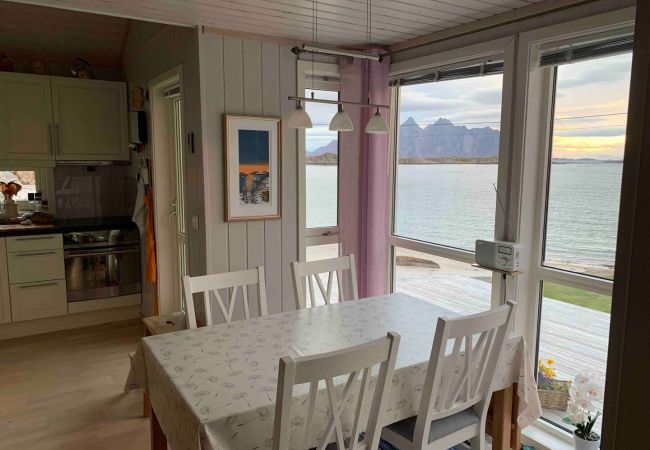 Cabin in Vestvågøy - Lofotparadis - nydelig hytte på unikt sted Cabin in Vestvågøy - Lofotparadis - nydelig hytte på unikt sted