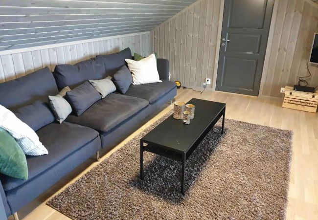 Cabin in Vestvågøy - Magic views and walking distance to best beaches Cabin in Vestvågøy - Magic views and walking distance to best beaches