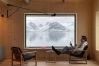 Cabin in Flakstad - Minkfarmen: Spacious seaside cabin w/scenic view Cabin in Flakstad - Minkfarmen: Spacious seaside cabin w/scenic view