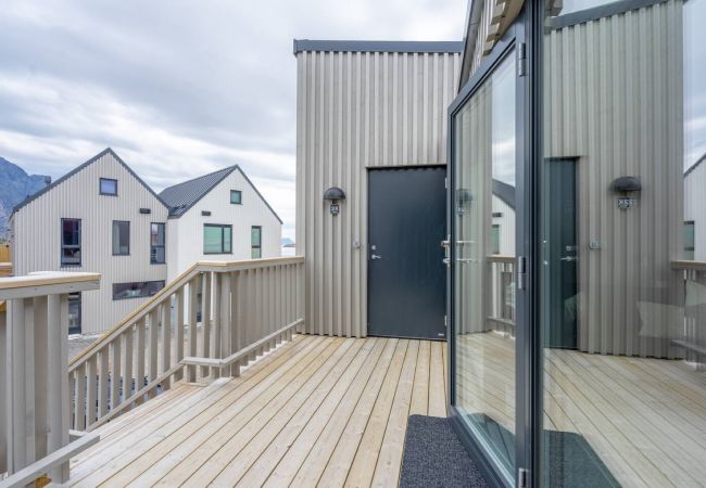 Apartment in Vågan - Modern apartment by the sea in Henningsvær Apartment in Vågan - Modern apartment by the sea in Henningsvær