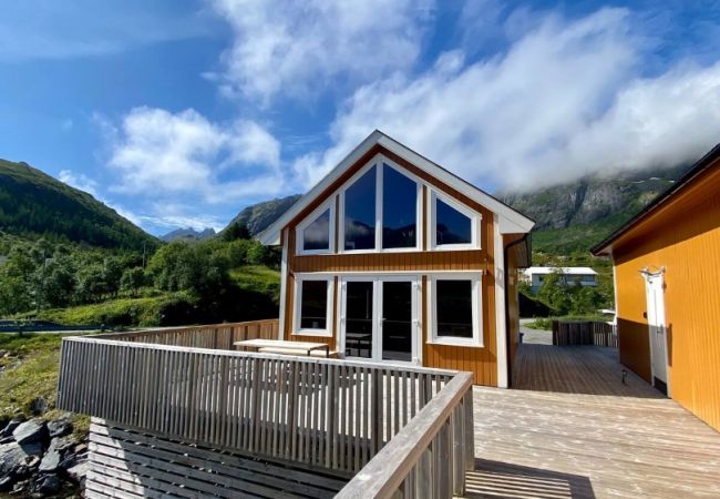 Cabin in Flakstad - Fjordview Ryten 1 Retreat Cabin in Flakstad - Fjordview Ryten 1 Retreat