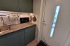 Studio in Flakstad - Panoramic seaview cabin for two persons by the sea Studio in Flakstad - Panoramic seaview cabin for two persons by the sea