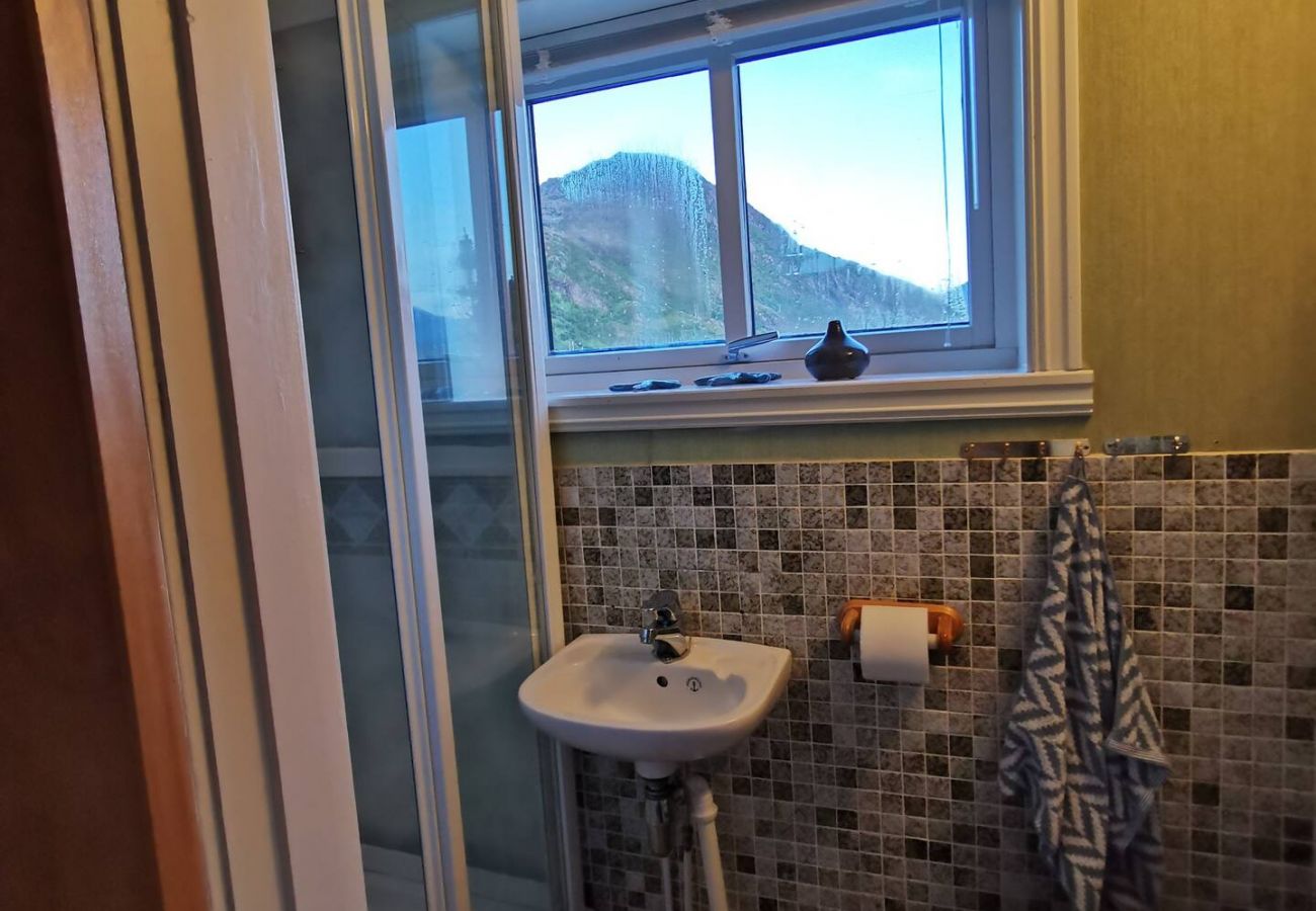 House in Flakstad - Panoramic seaview house by the sea