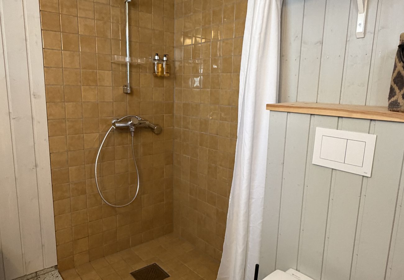 House in Moskenes - Historic House, 1880 – Stunning Panoramic Views