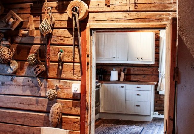 Cabin in Moskenes - Supersentral autentisk rorbu på Reine i Lofoten Cabin in Moskenes - Supersentral autentisk rorbu på Reine i Lofoten