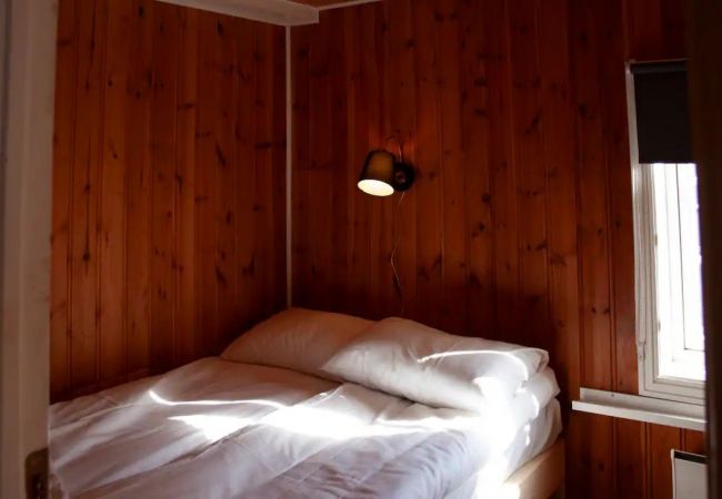 Cabin in Moskenes - Supersentral autentisk rorbu på Reine i Lofoten Cabin in Moskenes - Supersentral autentisk rorbu på Reine i Lofoten