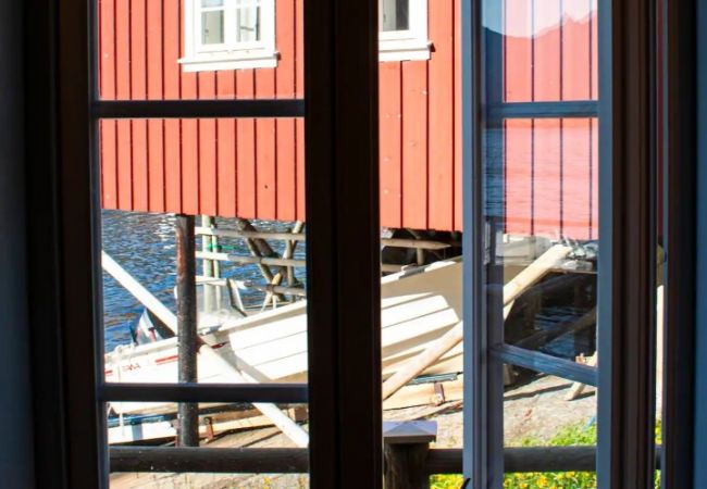 Cabin in Moskenes - Supersentral autentisk rorbu på Reine i Lofoten Cabin in Moskenes - Supersentral autentisk rorbu på Reine i Lofoten