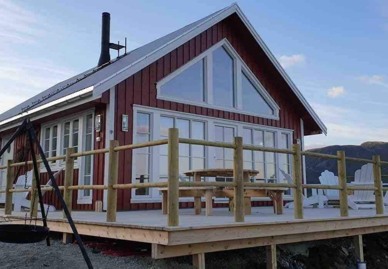 Cabin in Vestvågøy - Valberg High Quality Seaview Cabin