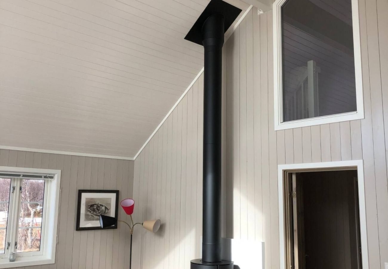 Cabin in Vestvågøy - Valberg High Quality Seaview Cabin