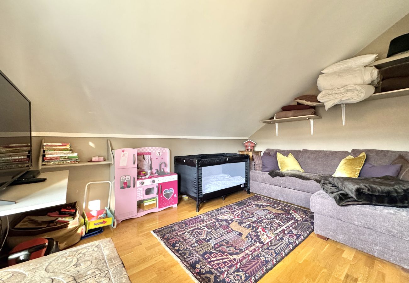 Apartment in Hol - Sjelefred - stor leilighet med sentral beliggenhet Apartment in Hol - Sjelefred - stor leilighet med sentral beliggenhet