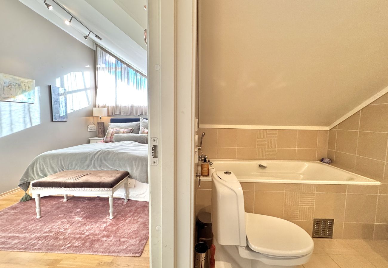 Apartment in Hol - Sjelefred - stor leilighet med sentral beliggenhet Apartment in Hol - Sjelefred - stor leilighet med sentral beliggenhet