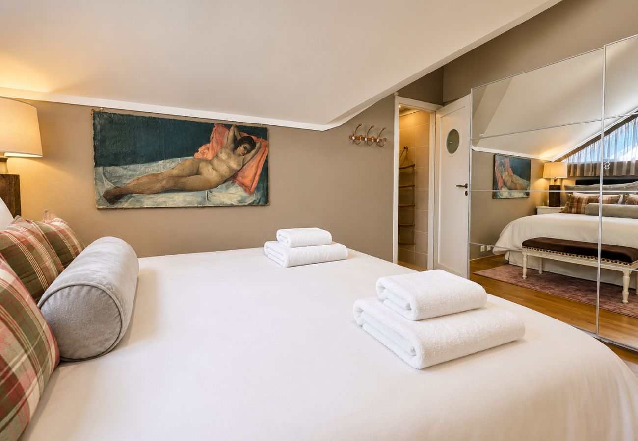 Apartment in Hol - Sjelefred - stor leilighet med sentral beliggenhet