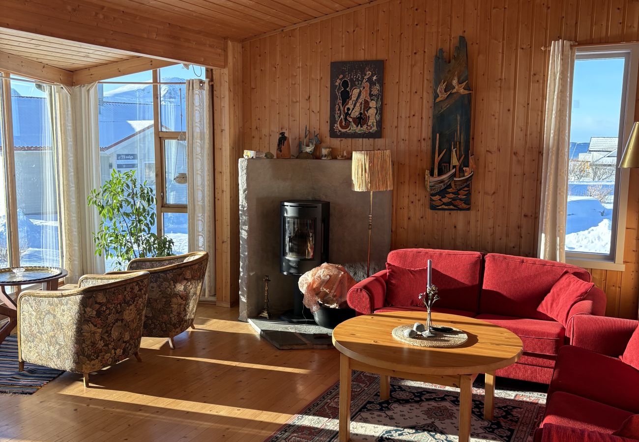 Cabin in Flakstad - Nordbo - unik plass med utsikt over Rambergstranda