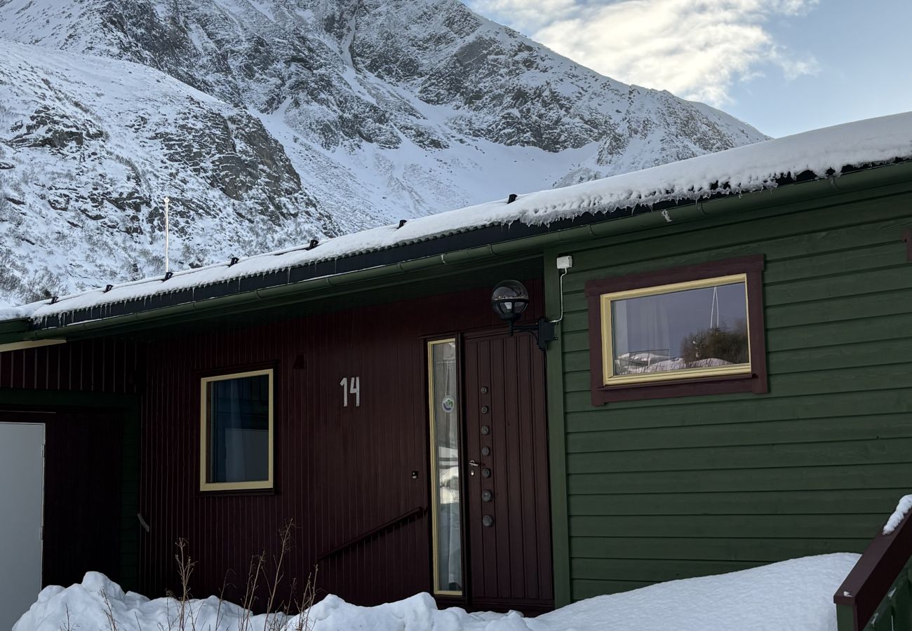 Cabin in Flakstad - Nordbo - unik plass med utsikt over Rambergstranda