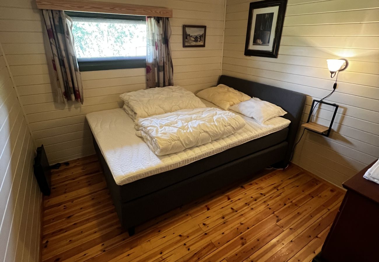 Cabin in Hol - Cozy cabin with secluded and sunny location