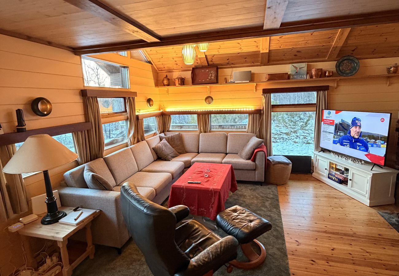 Cabin in Hol - Cozy cabin on Geilo with jacuzzi, 5 min to ski slopes