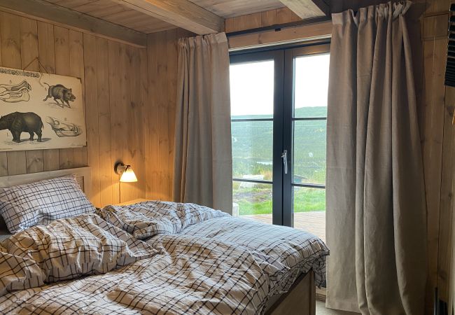 Villa in Hol - Large Modern Cabin - Beautiful Surroundings - 10 Minutes from Geilo Villa in Hol - Large Modern Cabin - Beautiful Surroundings - 10 Minutes from Geilo