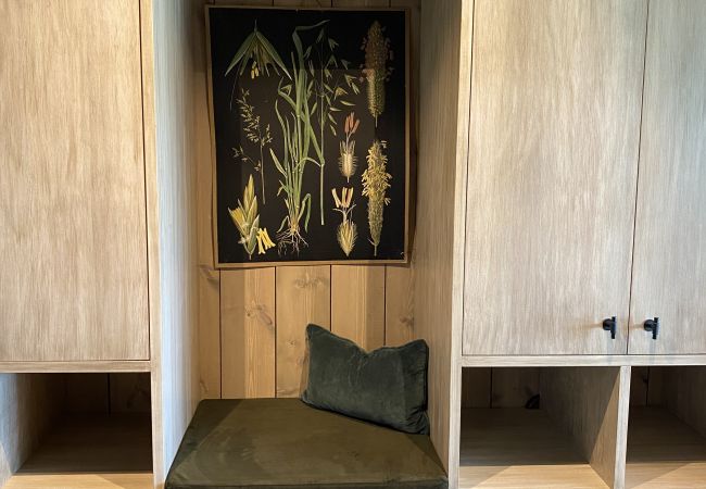 Villa in Hol - Large Modern Cabin - Beautiful Surroundings - 10 Minutes from Geilo Villa in Hol - Large Modern Cabin - Beautiful Surroundings - 10 Minutes from Geilo