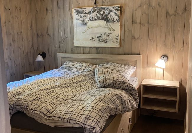 Villa in Hol - Large Modern Cabin - Beautiful Surroundings - 10 Minutes from Geilo Villa in Hol - Large Modern Cabin - Beautiful Surroundings - 10 Minutes from Geilo