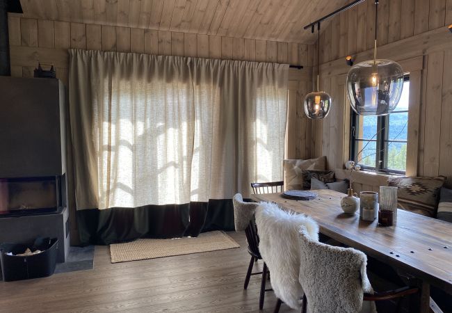 Villa in Hol - Large Modern Cabin - Beautiful Surroundings - 10 Minutes from Geilo Villa in Hol - Large Modern Cabin - Beautiful Surroundings - 10 Minutes from Geilo