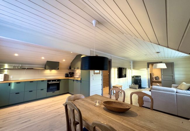 House in Hol -  Centrally located cabin for rent in Geilo – Perfect for all seasons! House in Hol -  Centrally located cabin for rent in Geilo – Perfect for all seasons!