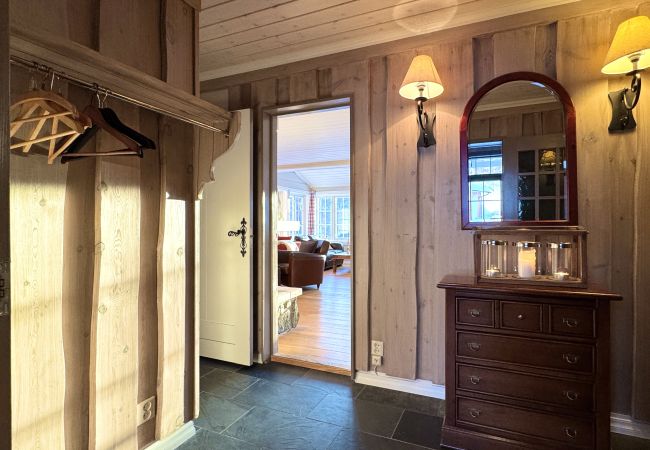 House in Hol -  Centrally located cabin for rent in Geilo – Perfect for all seasons! House in Hol -  Centrally located cabin for rent in Geilo – Perfect for all seasons!