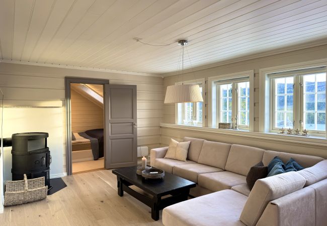 House in Hol -  Centrally located cabin for rent in Geilo – Perfect for all seasons! House in Hol -  Centrally located cabin for rent in Geilo – Perfect for all seasons!