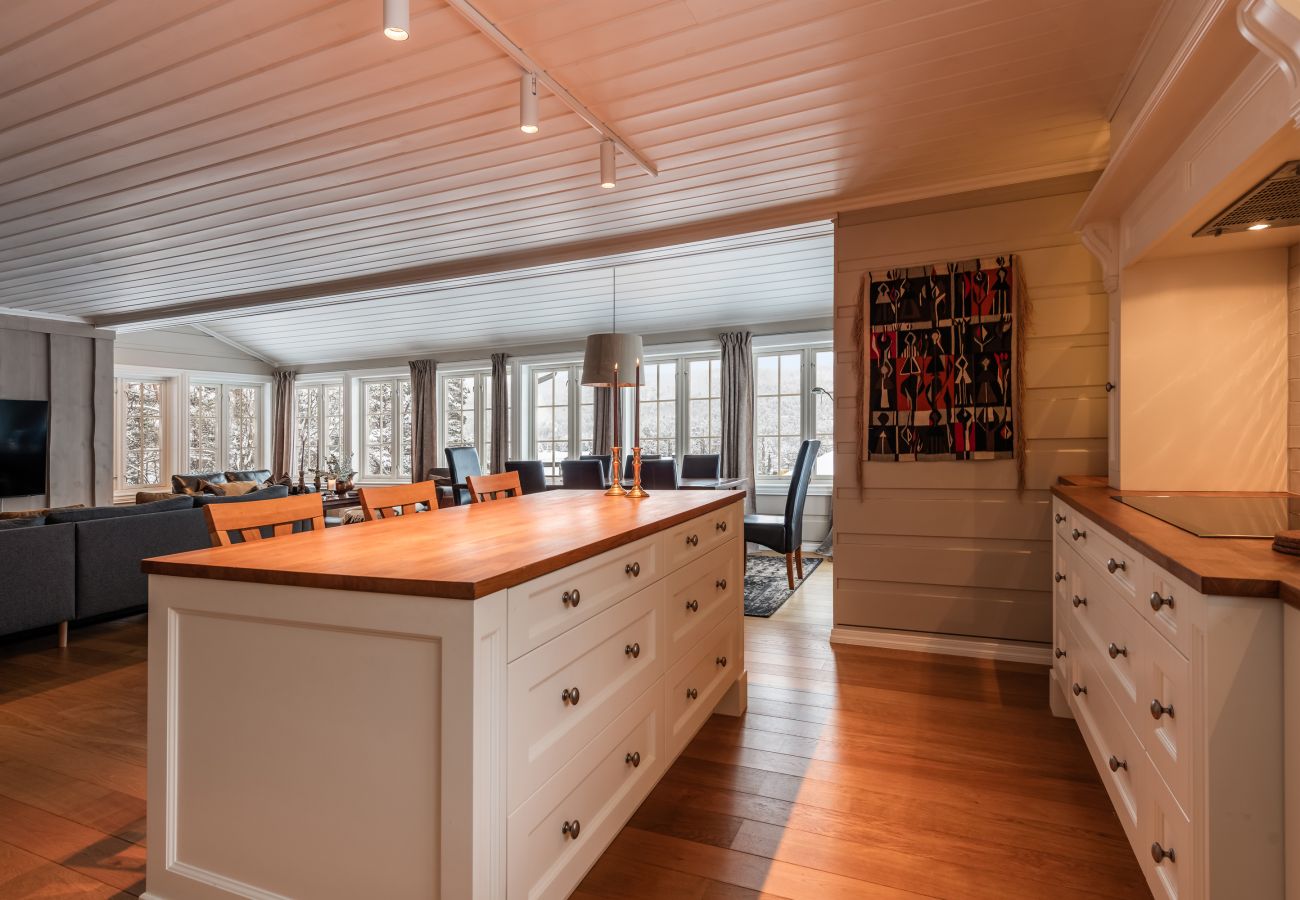 House in Hol -  Centrally located cabin for rent in Geilo – Perfect for all seasons!