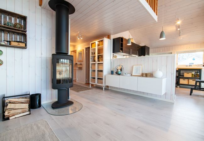 Cabin in Flakstad -  Væranes- Ny hytte med flott utsikt Cabin in Flakstad -  Væranes- Ny hytte med flott utsikt