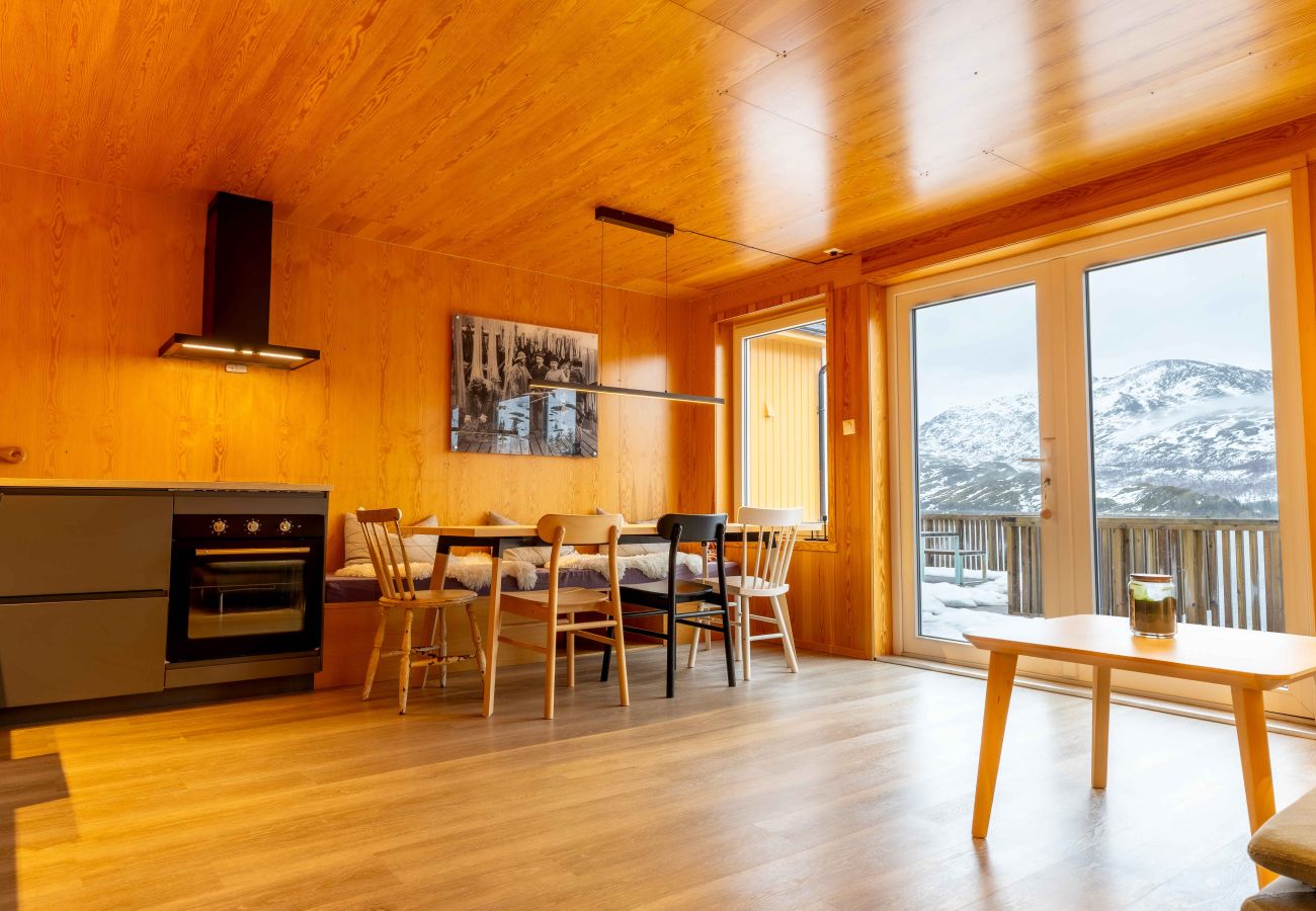 Cottage in Flakstad - Fjordview Ryten 2 Retreat