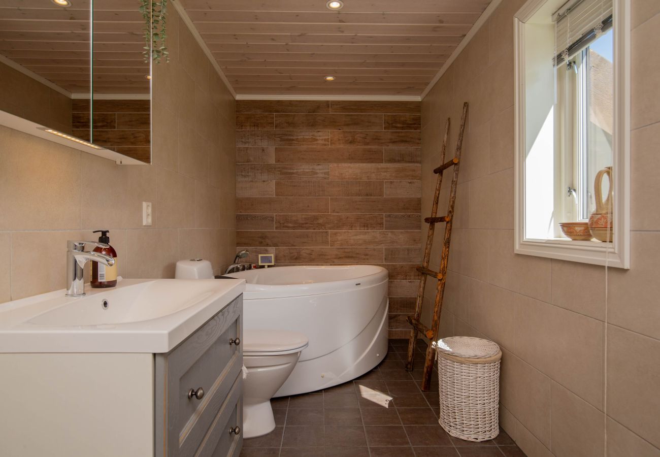 Cabin in Hol - Beautiful Mountain Cabin with great view in Geilo