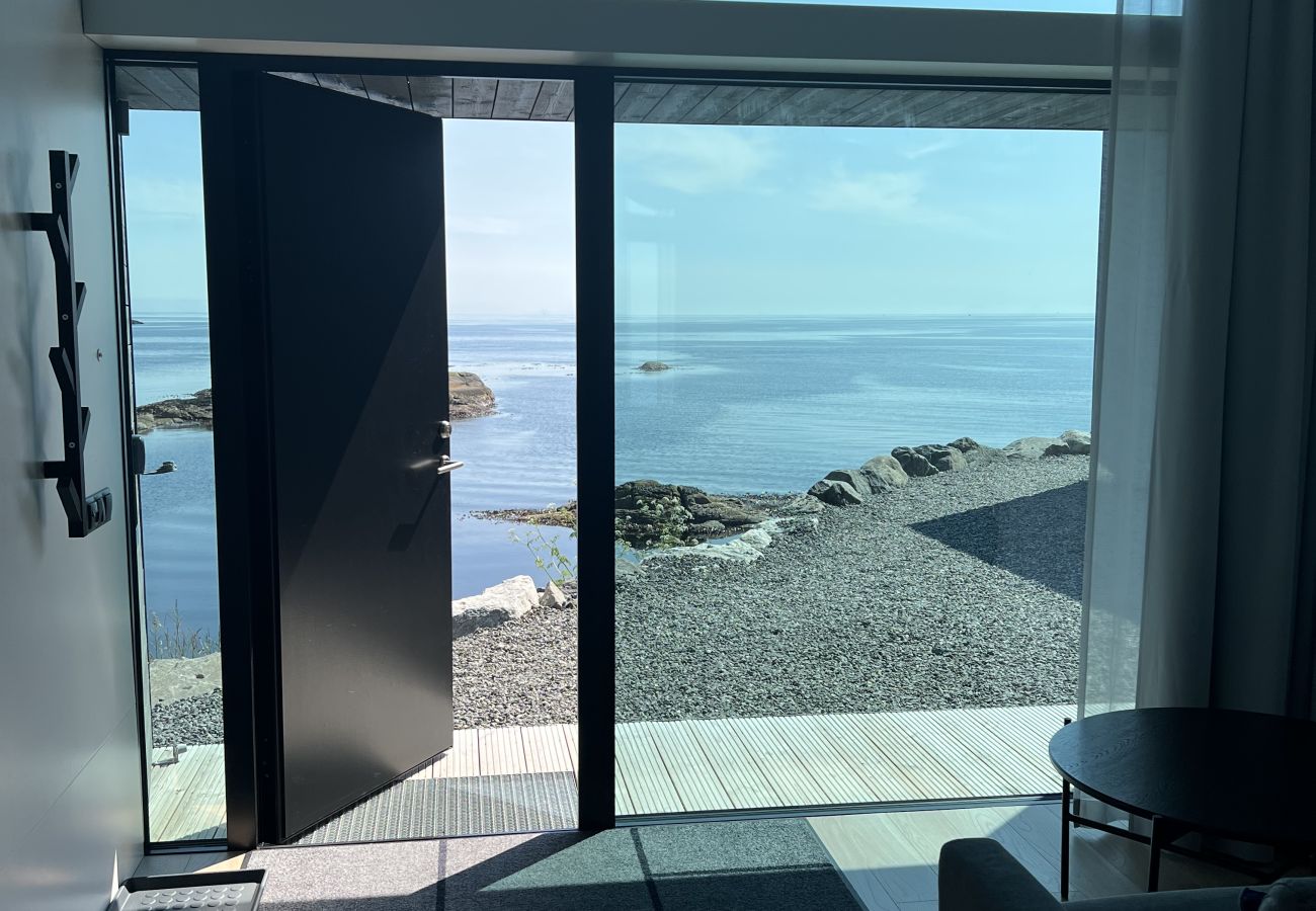 Cabin in Moskenes - High end sea cabins at Å in Lofoten. Cabin nr. 3