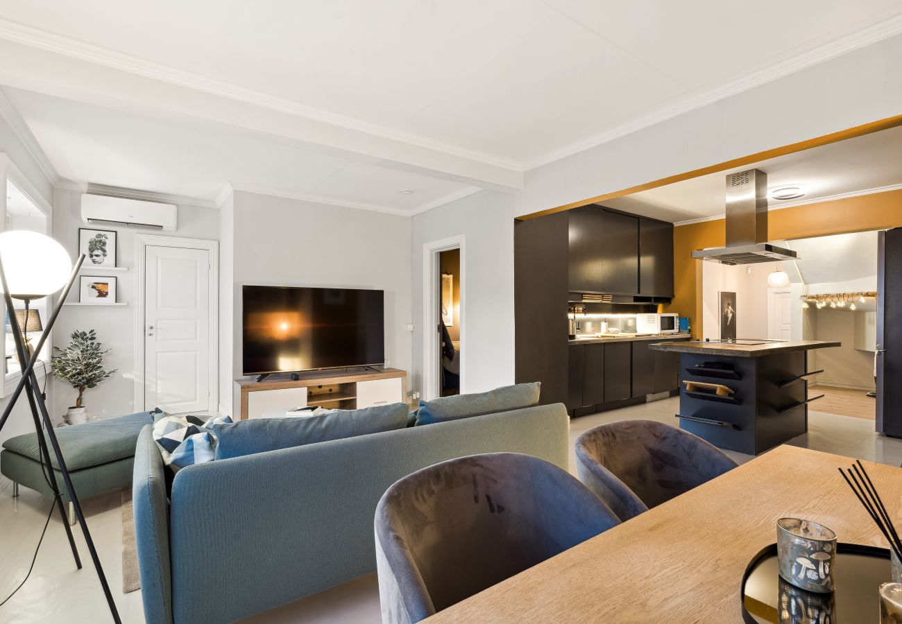 House in Tromsø - Stylish and spacious apartment in city center